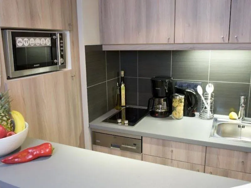 Aparthotel Adagio Berlin Kurfürstendamm 4*,
