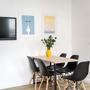 Lägenhetshotell Homaris Boxi